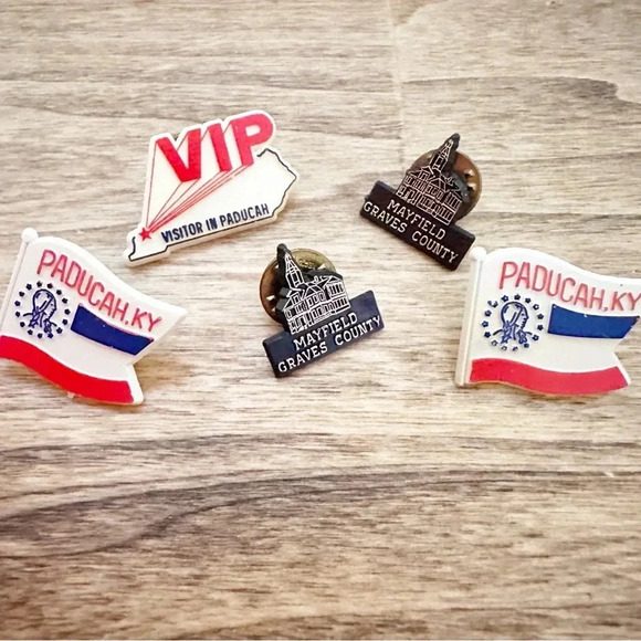 Lot of 6 vintage Kentucky pins - Picture 5 of 6